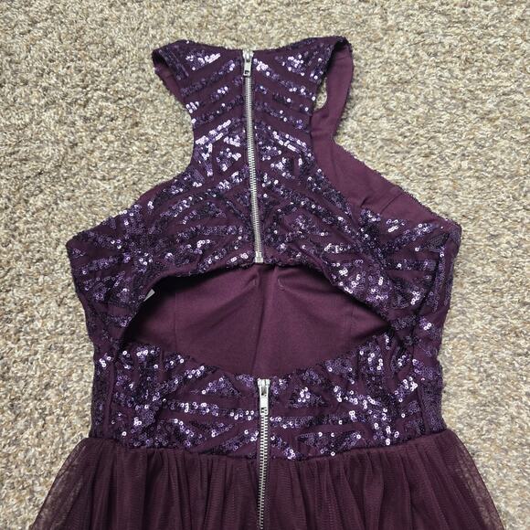 Junior's Speechless Geometric Sequin & Mesh Dress w/ Keyhole Back | Size 5 - Picture 5 of 11